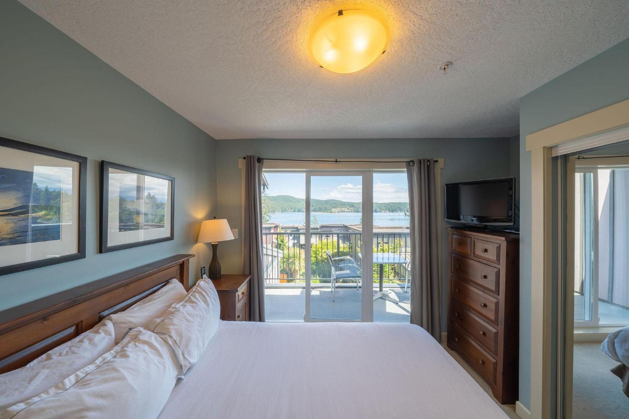 Sooke Harbour Resort & Marina Exterior foto